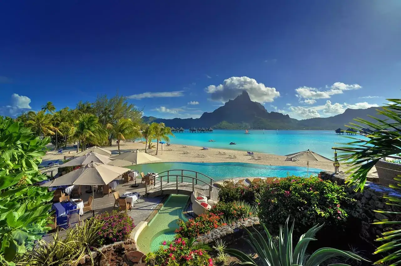 Manava Moorea e Le Meridien Bora Bora