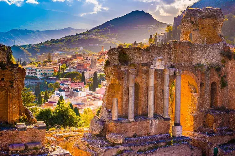 Pacote de viagem Taormina e Malta Tour de Verão