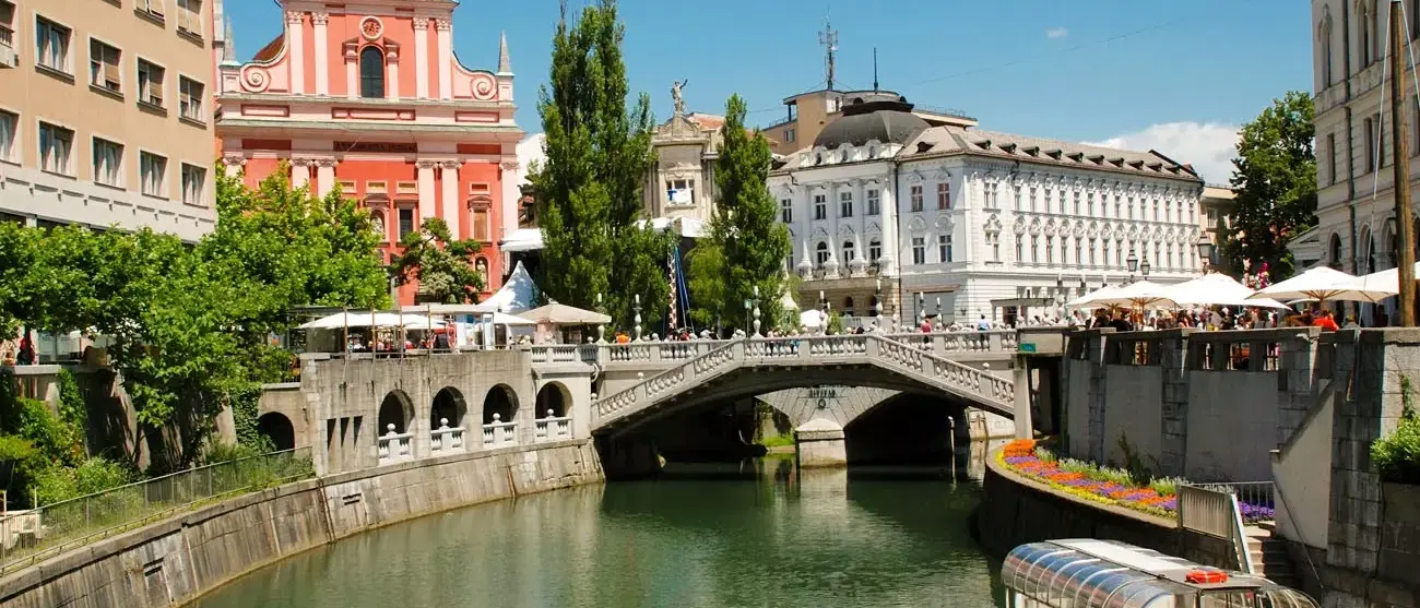 Rio Ljubljanica em Ljubljana - Eslôvenia