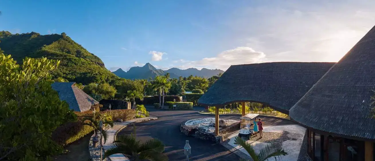 Papeete, Moorea & Bora Bora