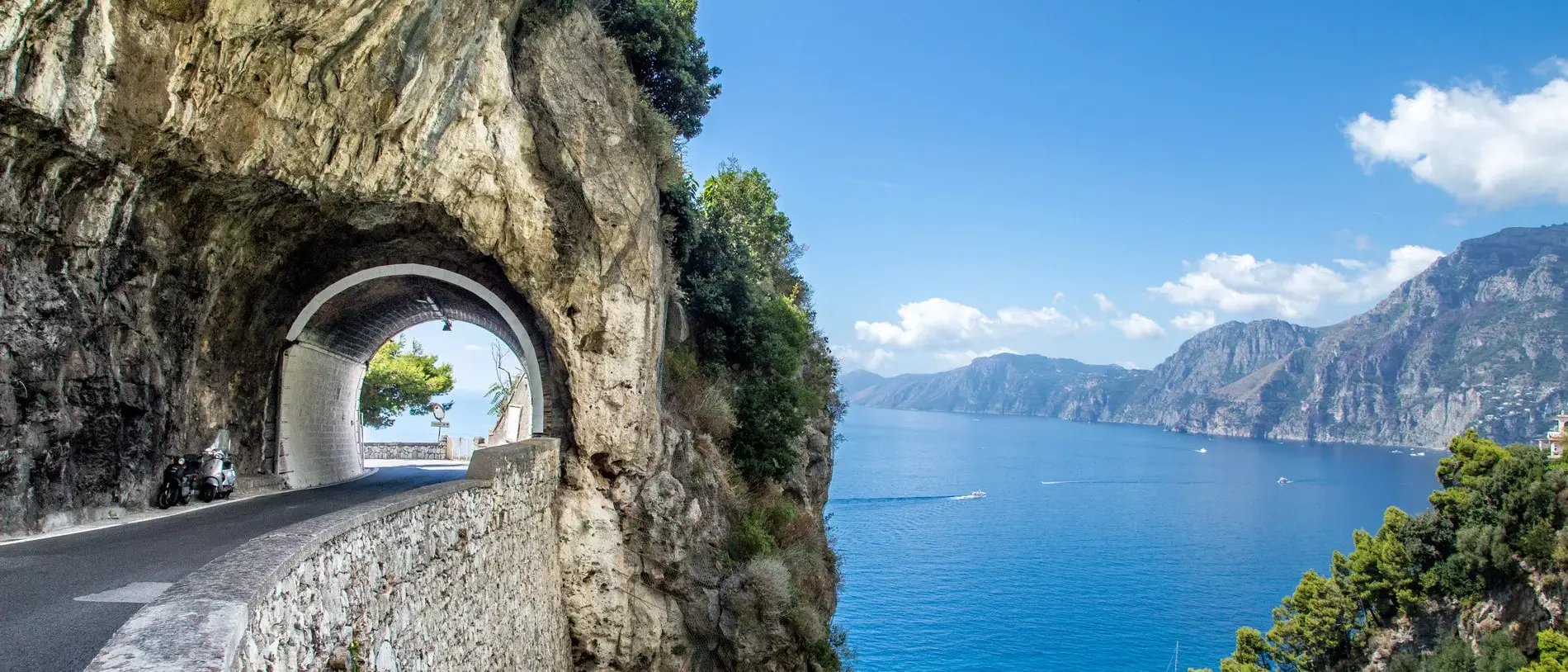 Estrada em Amalfi, Itália