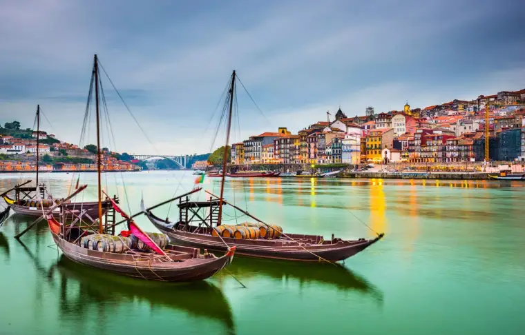 Pacote de viagem Portugal ao completo com Santiago