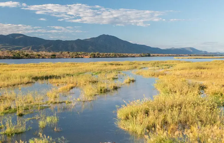 Pacote de viagem Fly Me Around Zambia com Safáris e Paisagens Deslumbrantes