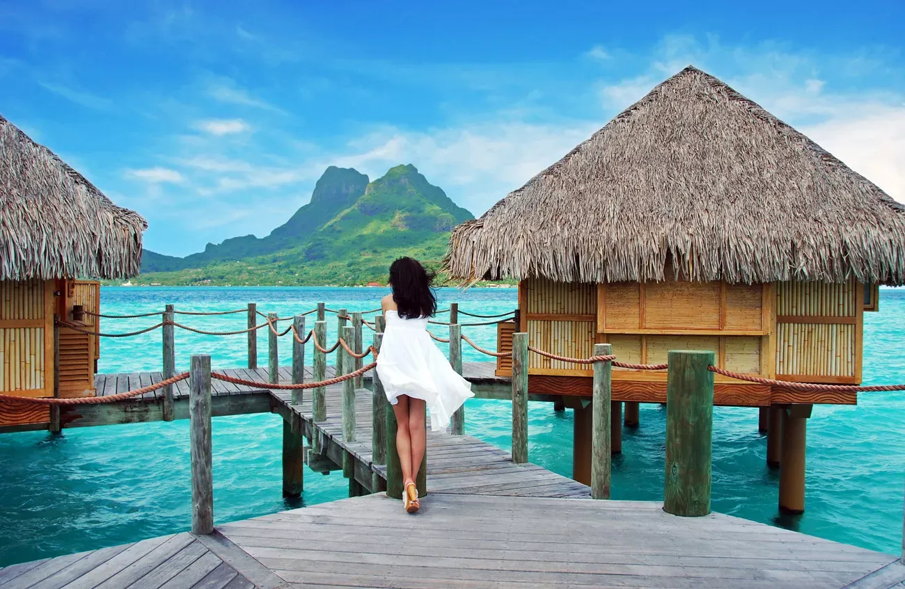 em frete a montanha de Otemanu na ilha de Bora Bora