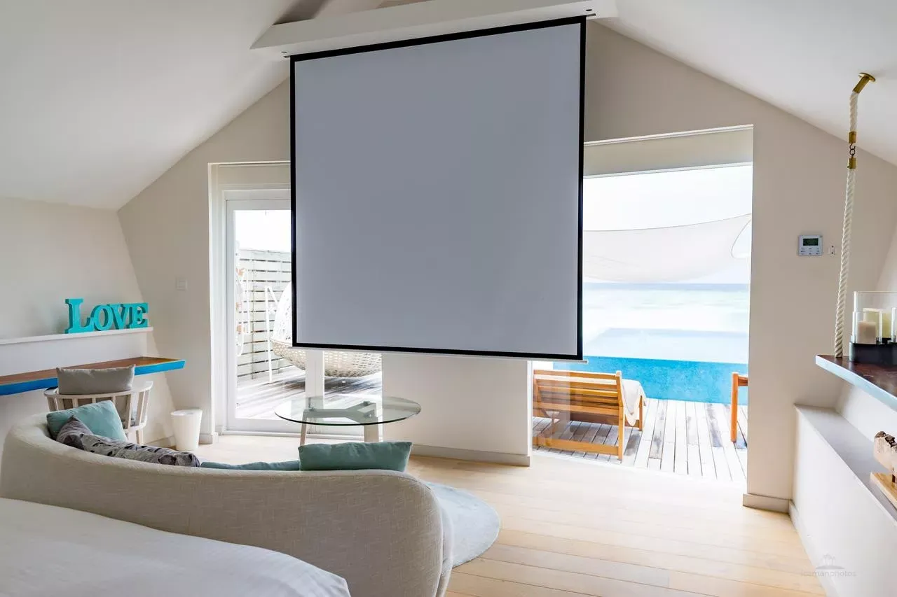 Pessoa em camelo no deserto