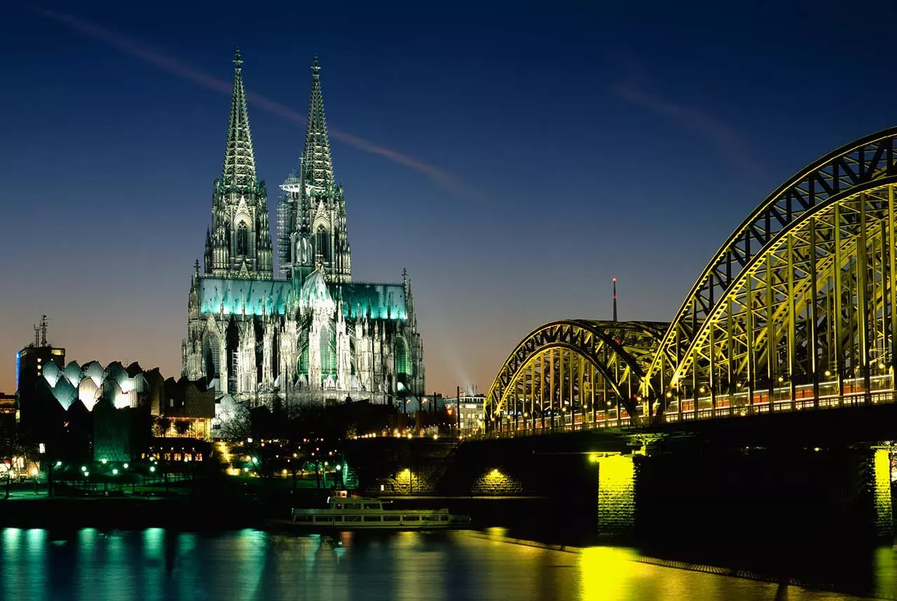 Cruzeiro Fluvial no Reno romântico