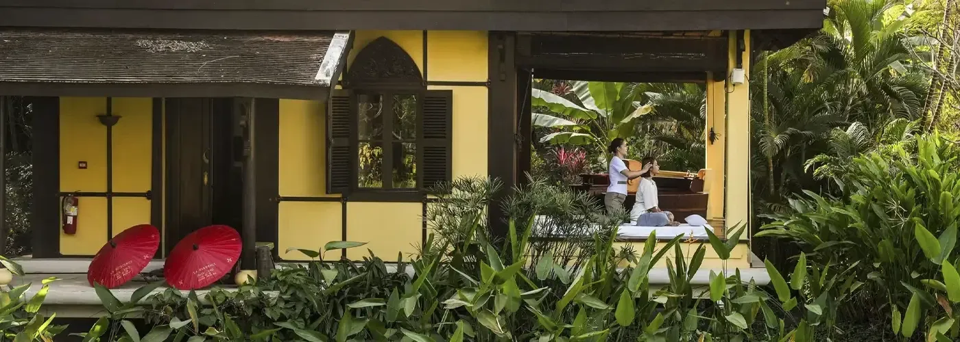 Essence of Laos: Luxury & Charm