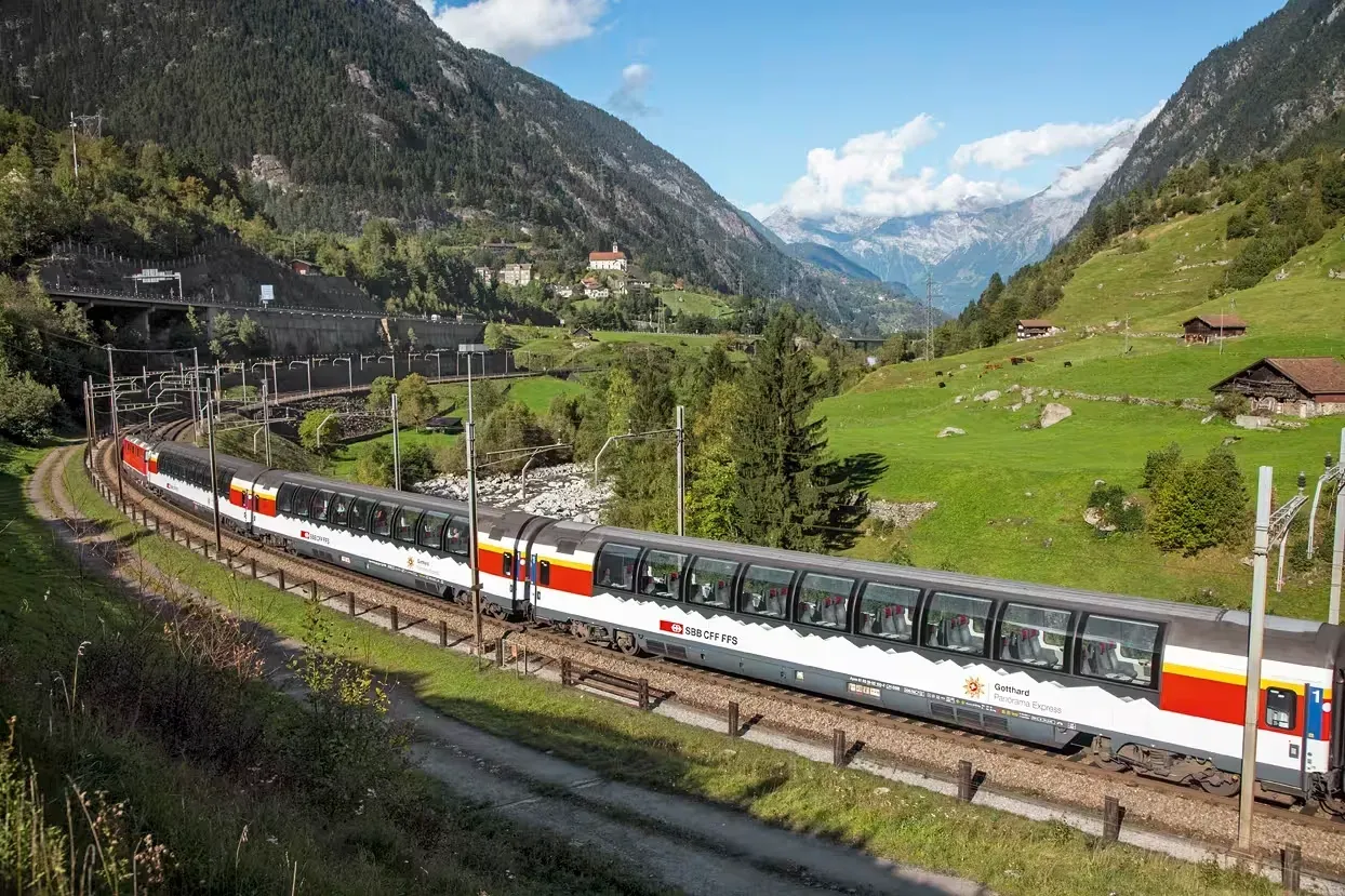 Gotthard Panorama Express, Suíça