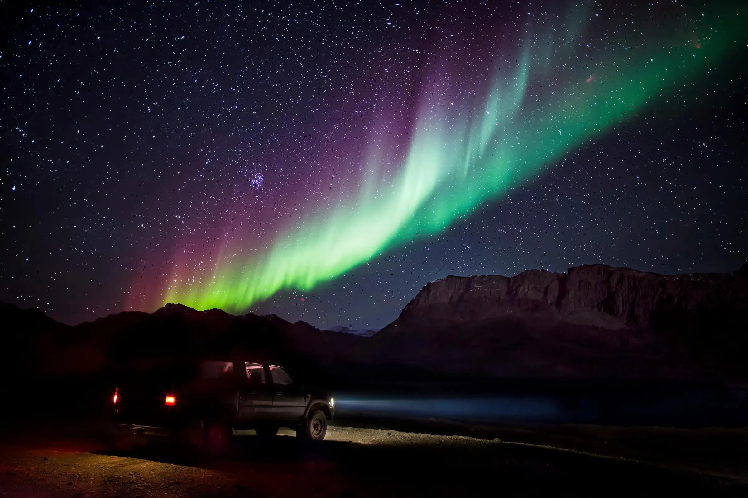 Debaixo da Aurora Boreal - Explorando a Islândia e Leste da Groenlândia