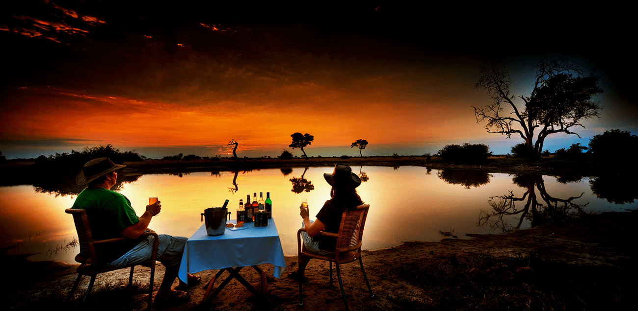 Pessoa em camelo no deserto