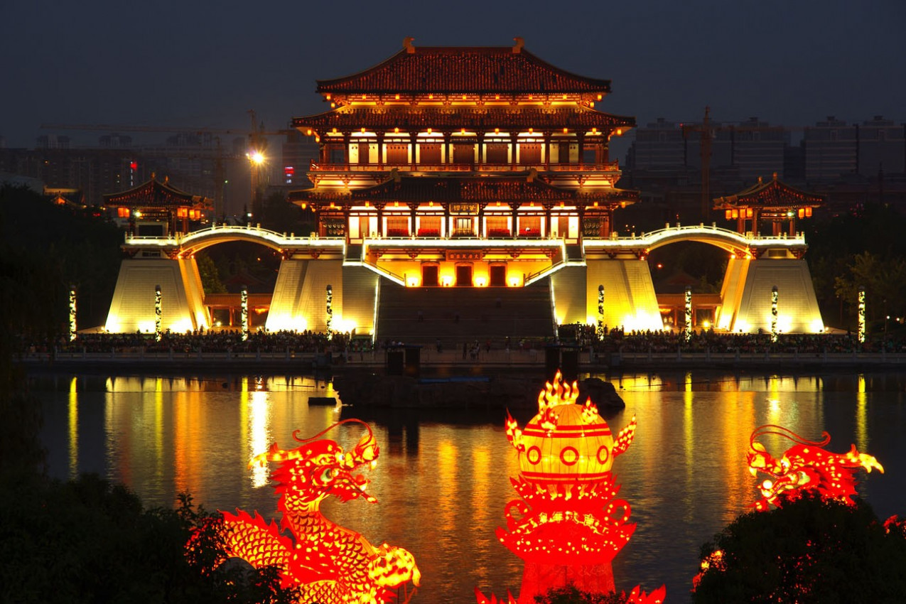 Centro Tang à noite, Xi'an, China