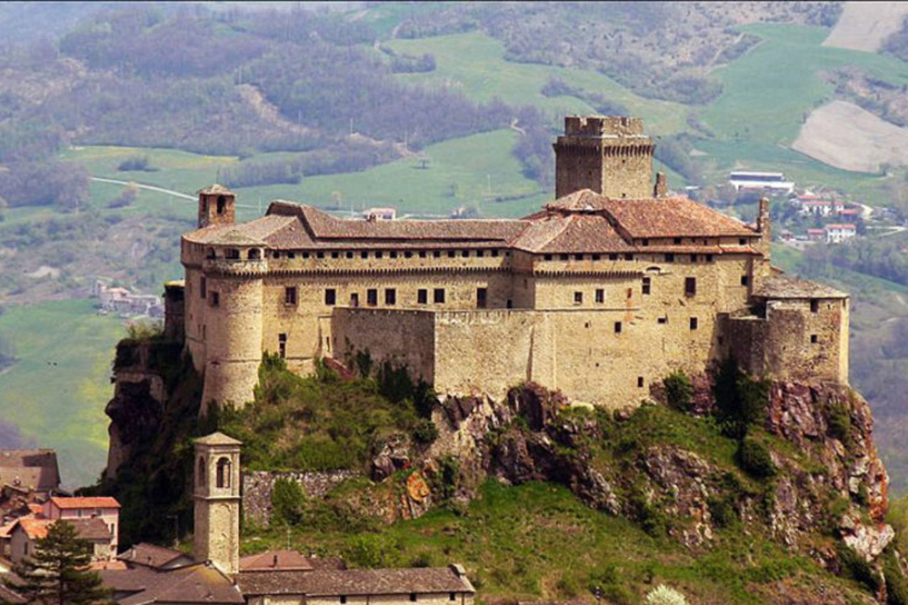 Castelo Medieval em Modena 